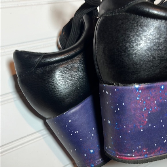 Hot Topic Black Platform Sneakers with Galaxy Print